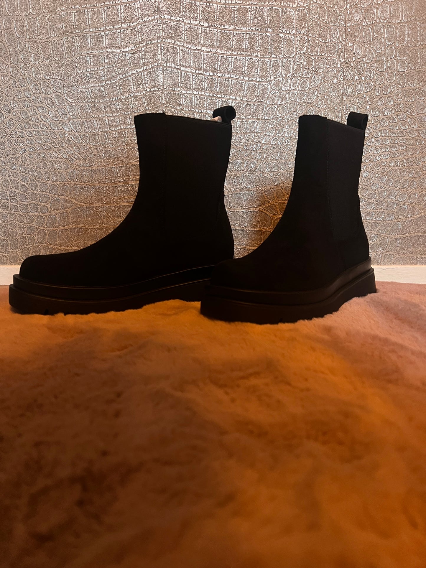 Chelsea boots