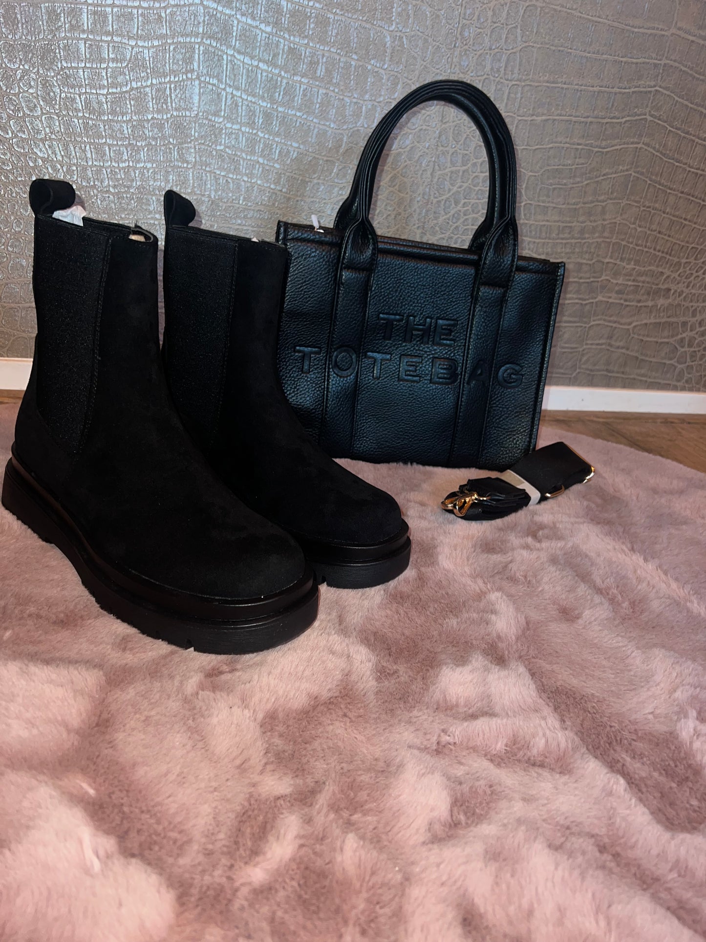 Chelsea boots